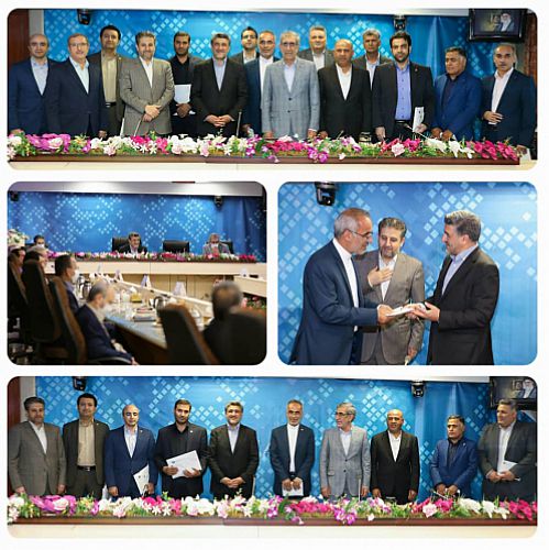​تاکید مدیرعامل بانک صادرات ایران بر رعایت دقیق نظام ارزیابی عملکرد در جمع روسای برتر حوزه‌ها و شعب